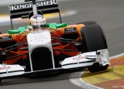 英雄联盟总决赛2025-红牛二队绝杀法拉利，周冠宇统治全场的简单介绍