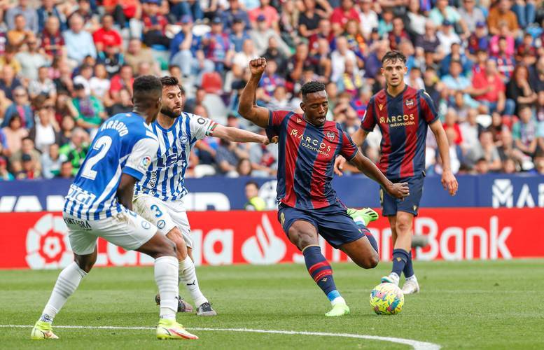 霍芬海姆:客场被柏林赫塔逼平,积分落后前四的简单介绍 霍芬海姆:客场被柏林赫塔逼平,积分落后前四的简单介绍