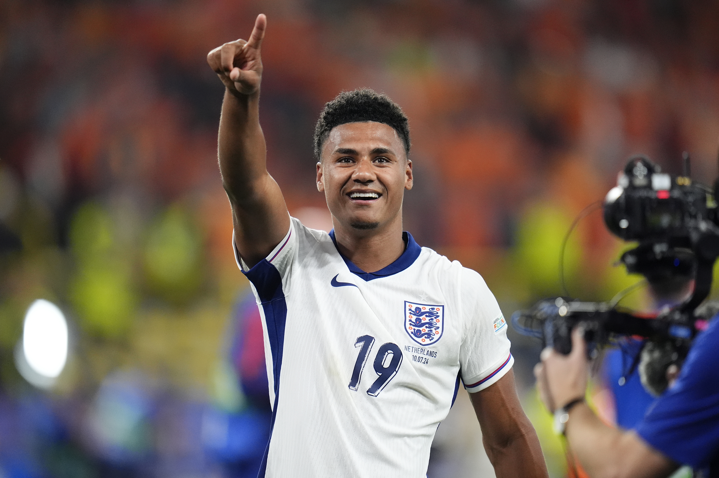 英格兰惜败德国,遗憾止步欧洲杯 英格兰惜败德国,遗憾止步欧洲杯