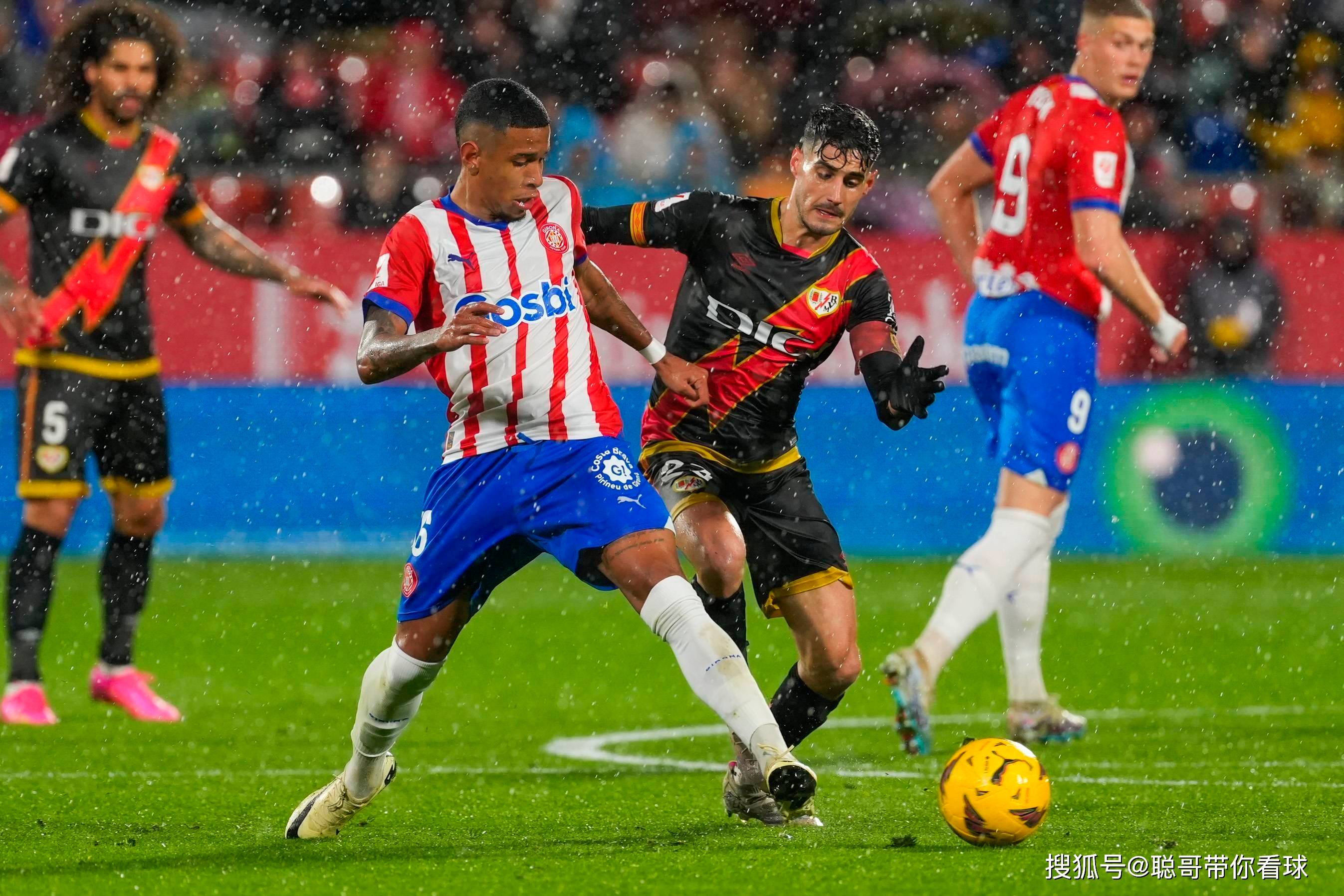 包含非洲球员因伤无缘重要比赛,局势或将受影响的词条 包含非洲球员因伤无缘重要比赛,局势或将受影响的词条