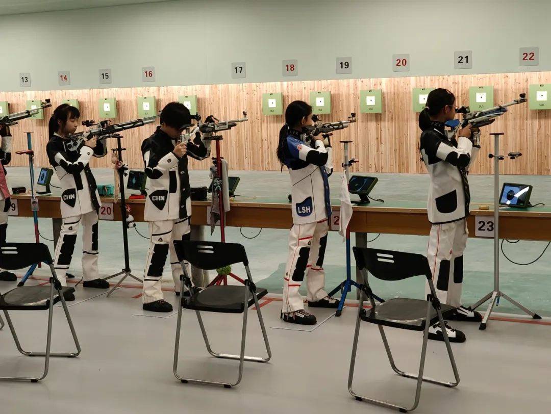 利比亚射击选手展现实力,斩获冠军 利比亚射击选手展现实力,斩获冠军