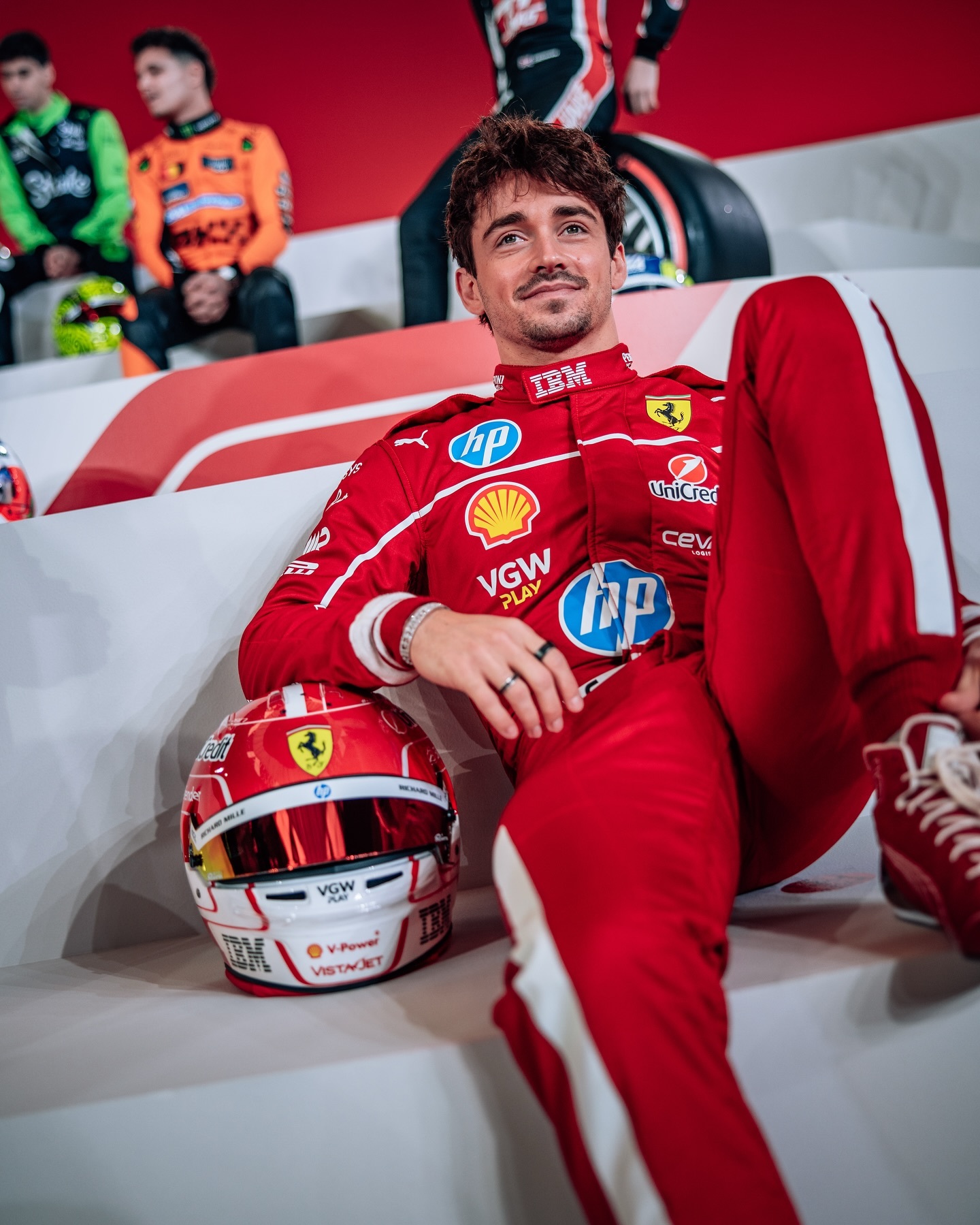 索伯车队碾压梅赛德斯,汉密尔顿扛起全队 索伯车队碾压梅赛德斯,汉密尔顿扛起全队