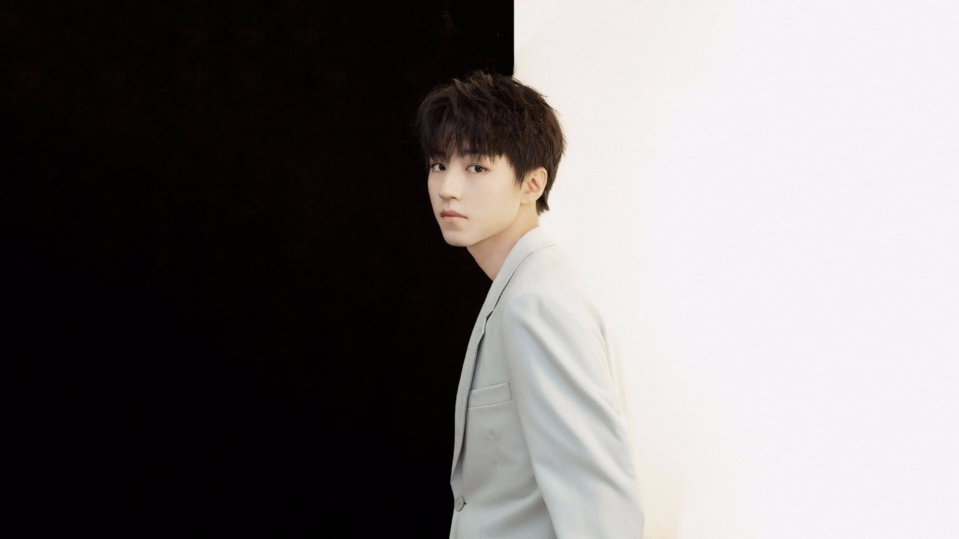 天火焚城,莱万压力爆发,巴西军团强势攻陷罗马防线